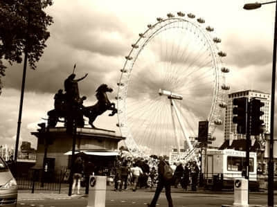 ־˵˵70